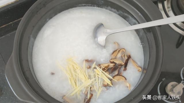 暑天早餐吃什么好？教你广东一锅有名的早点，营养好吃又鲜又开胃