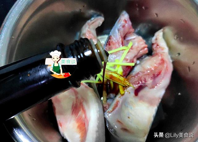 热天要多吃蒸菜，这菜蒸一蒸，8分钟上桌，又鲜又营养，家人爱吃