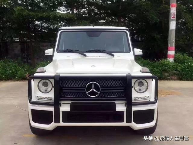 路遇245万奔驰，没上牌只贴了5个字