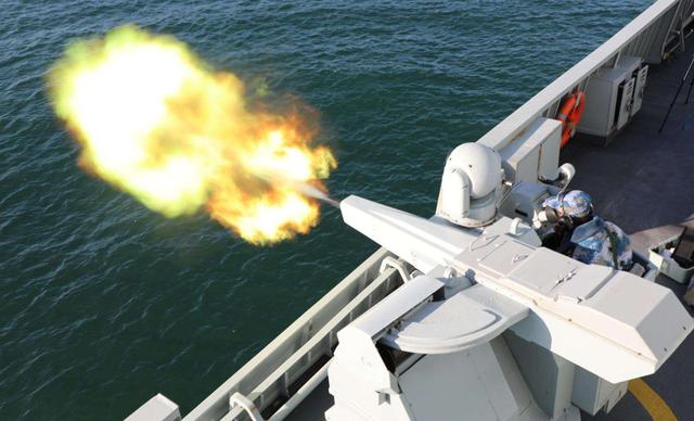 稳居全球第二！中国第7艘055下水，海军盾舰数量