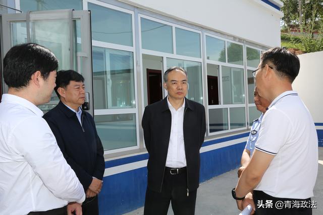 訚柏：坚持以人民为中心的发展思想加强基层社会治理 营造良好社会环境