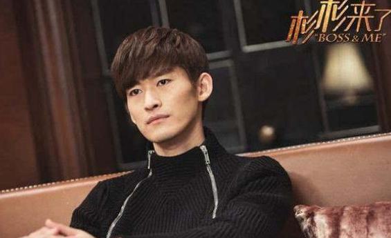 两人同是《杉杉来了》主演，今一人霸占荧屏，