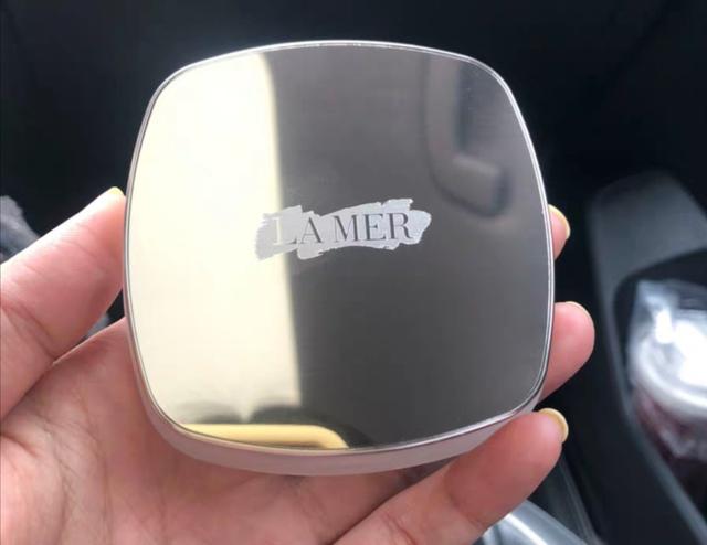 这才是女明星的样子！迪丽热巴《长歌行》路透，用的粉饼超大牌