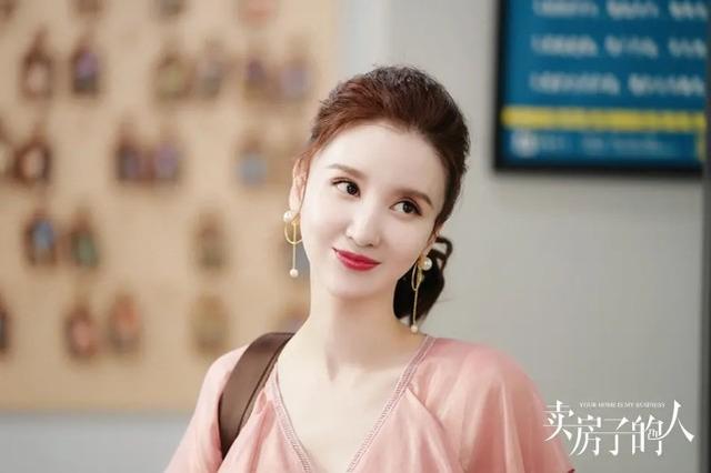 担当|浪姐apologizer担当张萌来了！ 半夜录视频为吐槽林有有角色一事道歉