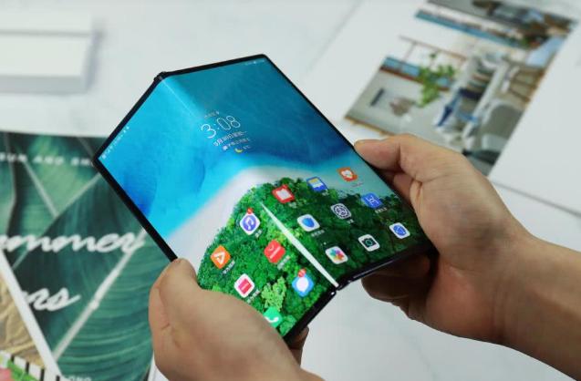 实在没想到！华为折叠屏手机Mate Xs售价16999元，