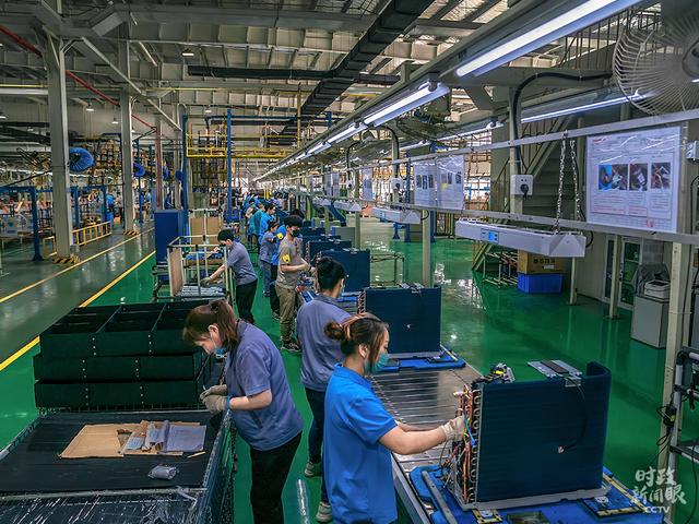 时政新闻眼丨?上亿市场主体注意了！习近平在座谈会上为你们“减压”“加油”