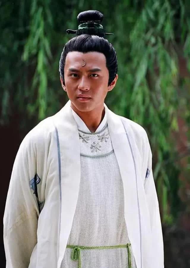 继“糊底”之后再翻车？从北漂到人生赢家，邓