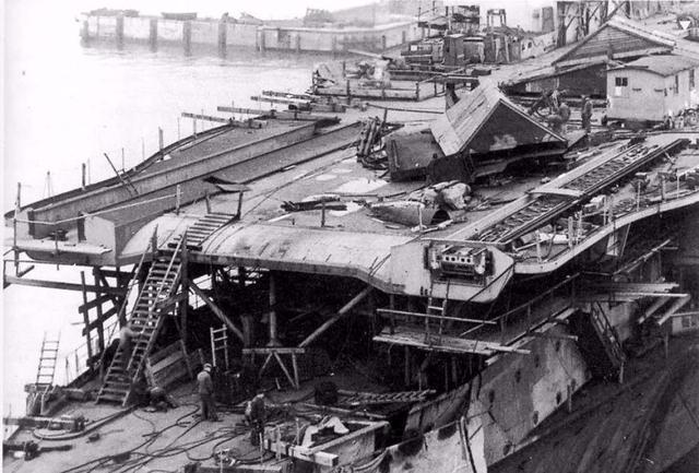 德国海军找日本帮忙造航母，日本却将德国航母