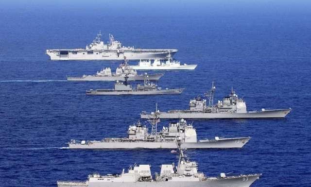 美国调转枪口，联合6000大军整装待发，专家：疫