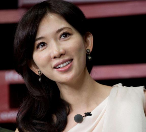 结婚仅一年，林志玲腰身粗壮，为生孩子重走伊