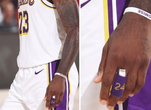 24號紫金護指！科比指引詹姆斯衝冠，曼巴精神成湖人季後另一武器
