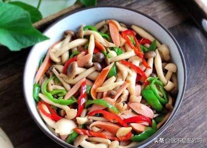 便秘最怕吃这菜，8元一斤，3块钱能炒一大盘，常吃清肠通便治便秘