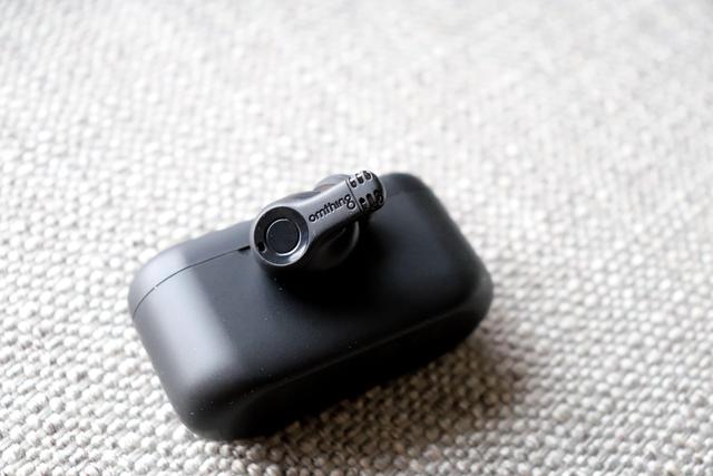 四麦降噪为通话而生-Omthing AirFree真无线耳机