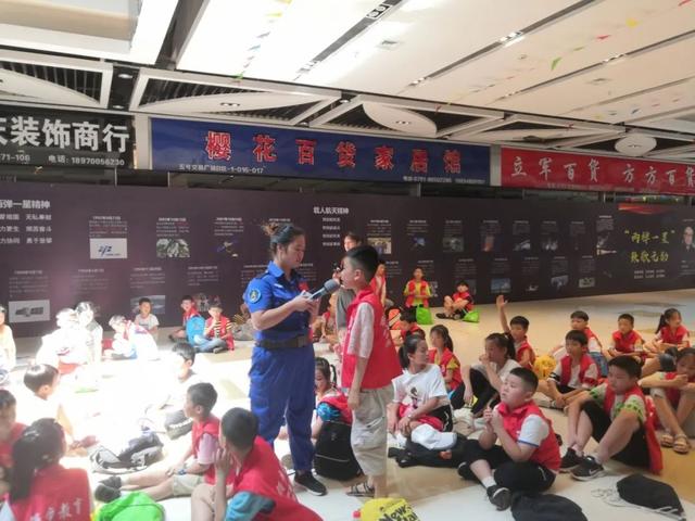 共同聚焦南昌华南城系列活动2020南昌市首届航天科普展火热进行时