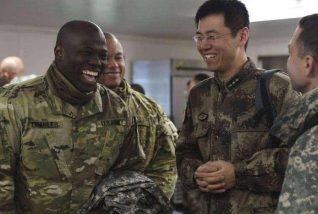 还想参军拿绿卡？美军方颁布最新征兵禁令，在