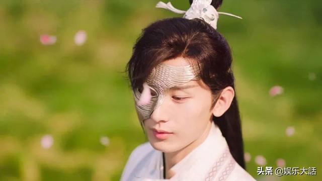 24小时|上线不到24小时就拿下热度榜《琉璃》惊艳观众只需三集半