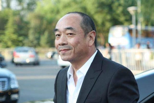 演了一辈子戏，没有绯闻，也不算红，但确是当之无愧的“老戏骨”