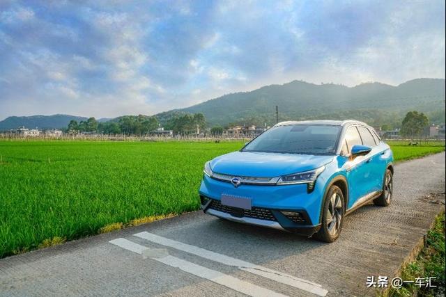 在体制内该开什么车？大空间高配置+超N95防护，低调实用是关键