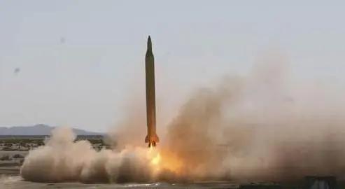 伊朗国宝级专家被暗杀，女护士因10万美元叛变，