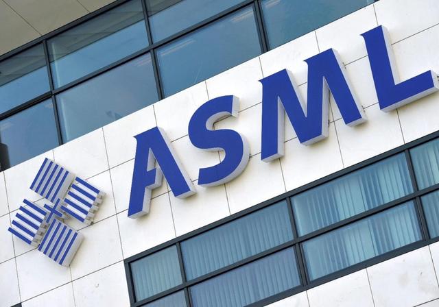 ASML建厂无锡，是因为怕中国光刻机崛起？双方差距至少10年