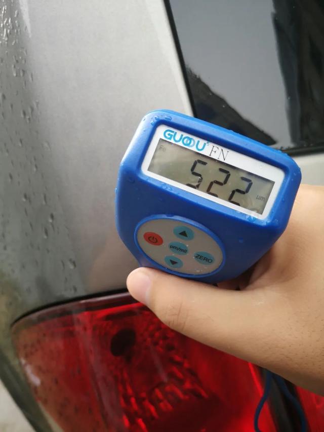 辗转两地冒雨检测两台罕见韩系进口车：起亚霸锐，这车况能买吗？