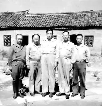 ������ս�ۣ���ԣ˵���鸦�¾�����ʵΪ��ıԶ�ǵ��չ�֮��