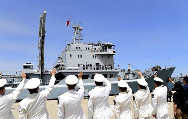 不一定非得造核航母，其实燃气轮机动力大型航母也很香