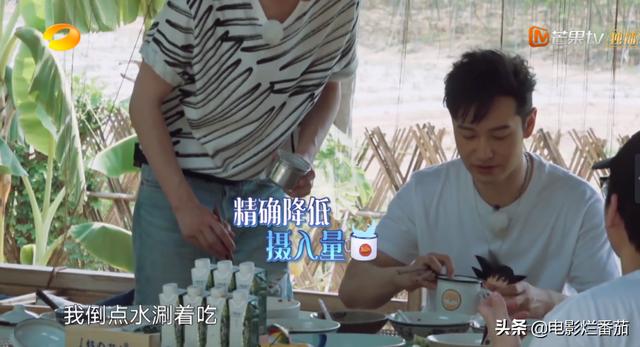 被吐槽“油腻”的黄晓明，这次亲身示范了“油
