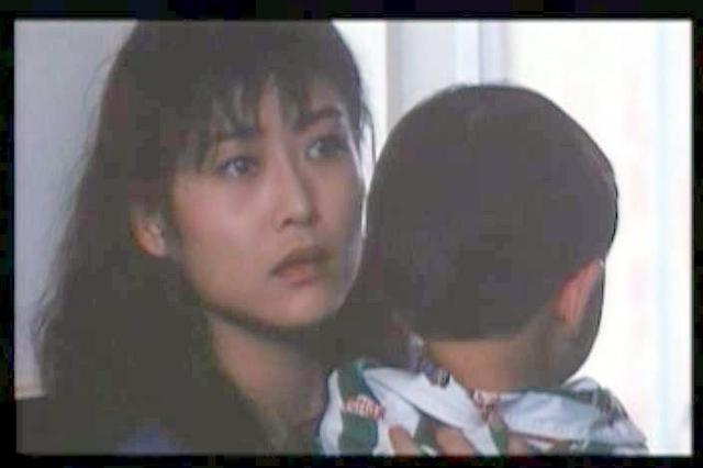 1985年,首届亚洲小姐选美,冠亚军皆没落,季军却靠