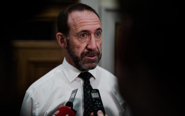 ��������ʾ�����ǲ�����ѭӢ���Ļ�Ϊ5G������ǲ���ֹ�κι�˾