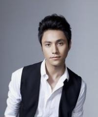 3任男友都是影帝，自己却不火，曾黎的人生被那套"男人装"毁了