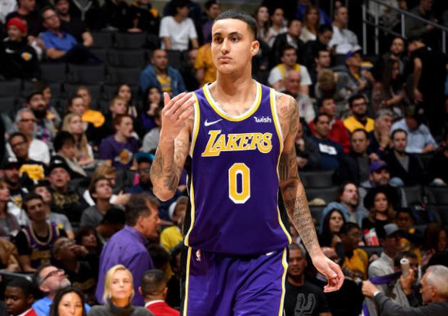 被詹眉壓縮了成長空間？湖人主帥道出庫茲馬困境，他本可以做更好！-黑特籃球-NBA新聞影音圖片分享社區