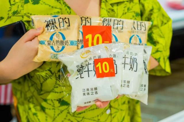 武汉超市里的“临期食品”，让我彻底实现了饮