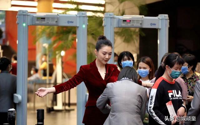 《跨界歌王》即将开播，看到小鬼王凯琳的身份