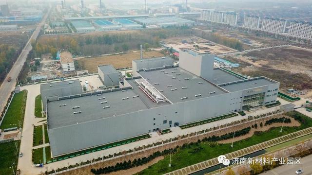 省委常委、市委书记王忠林到济南新材料产业园区观摩评议重点项目