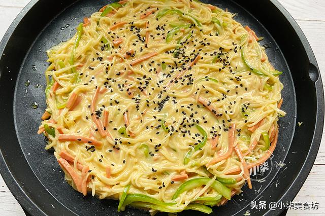 土豆丝别炒了，打2个鸡蛋，不炖不炒不凉拌，我家早餐经常做着吃