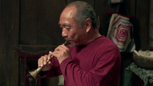 演了一辈子戏，没有绯闻，也不算红，但确是当之无愧的“老戏骨”