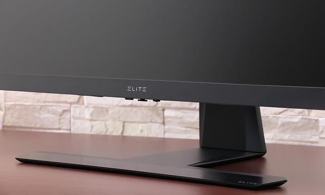 当 LG 1ms IPS 遇上 240Hz，优派 ELITE XG270 电竞显示器上手玩