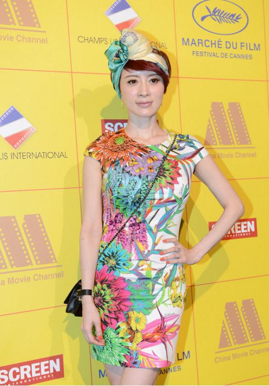 金巧巧20年后再扮西游记“孔雀公主”，容颜未改