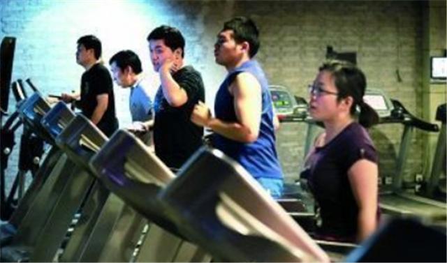 “小雨”尤浩然：3岁出道，三度因胖落榜：减肥减到想砸碎西蓝花