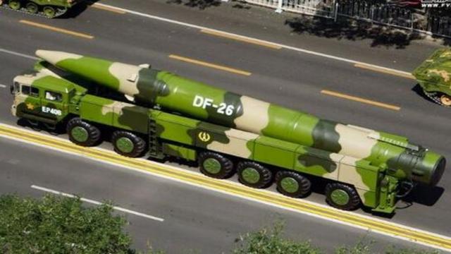 东风26打航母命中率100%？用这种打击方式，美来再多航母也没用