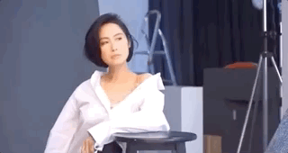 港普F4合体拍大片，蔡少芬朱茵陈法蓉洪欣同框，被赞岁月不败美人