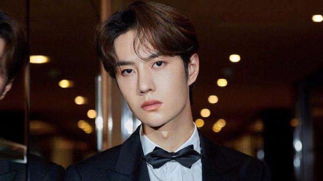 这就是演员和爱豆的区别？同样的剧照，王一博的表现比陈晓差一些