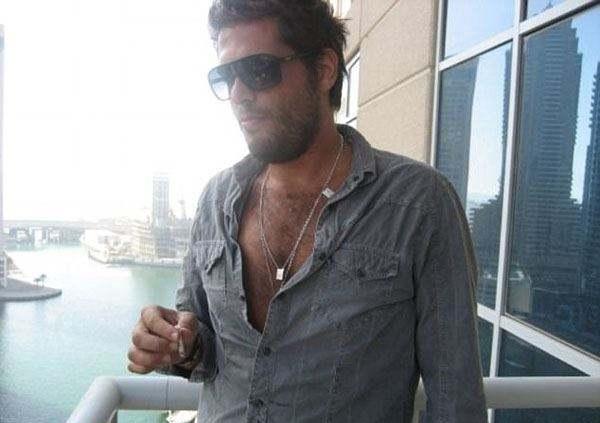 大表哥被军方镇压？士兵突然闯入家中：叙利亚