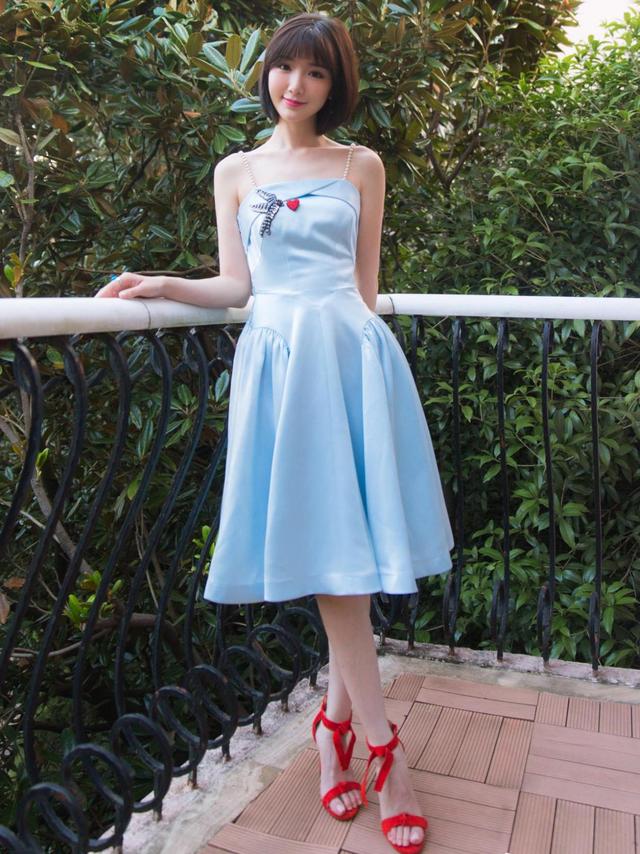 猫猫头|毛晓彤流泪猫猫头，可爱又软萌看时尚女孩征服娱乐圈