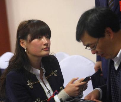 娃哈哈女继承人宗馥莉，资产过千亿，38岁仍旧未婚，其父公开招亲