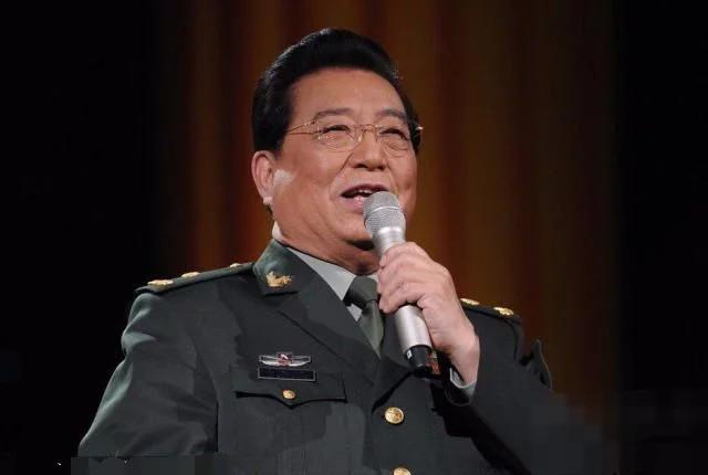 史上最败家的4位星二代，  最后一位却宠成宝！