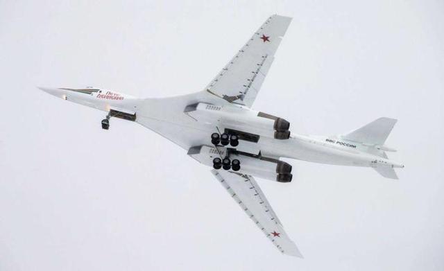 真正的轰20：不是任何机型的复制品，而是中国军