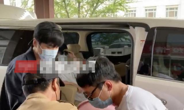 唐艺昕顺利产女，预产期正常！？两人升级成三