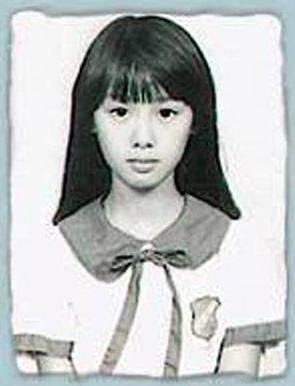 朱茵：情断周星驰，被王晶拉下水，还好遇见了